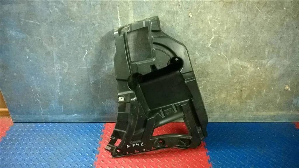 кронштейн заднего бампера BMW X3 F25  N47D20C 184 лс 2.0D