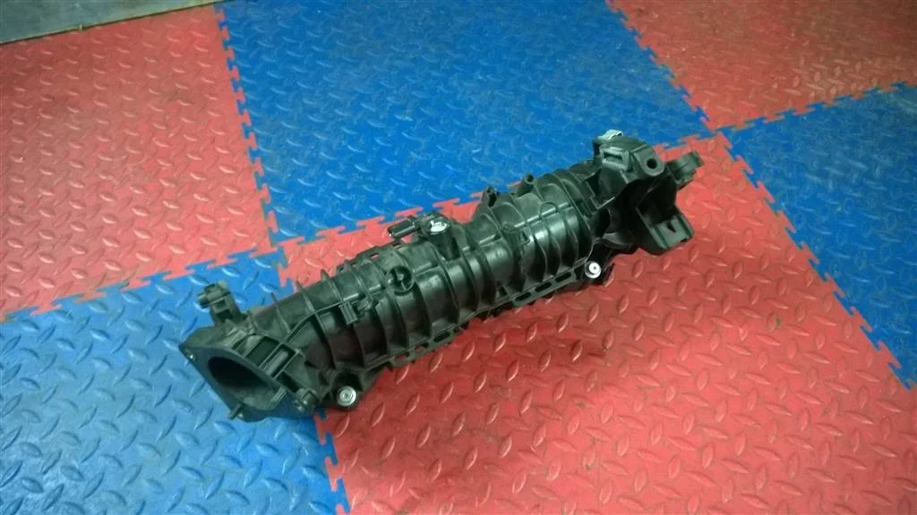 коллектор впускной BMW X3 F25  N47D20C 184 лс 2.0D