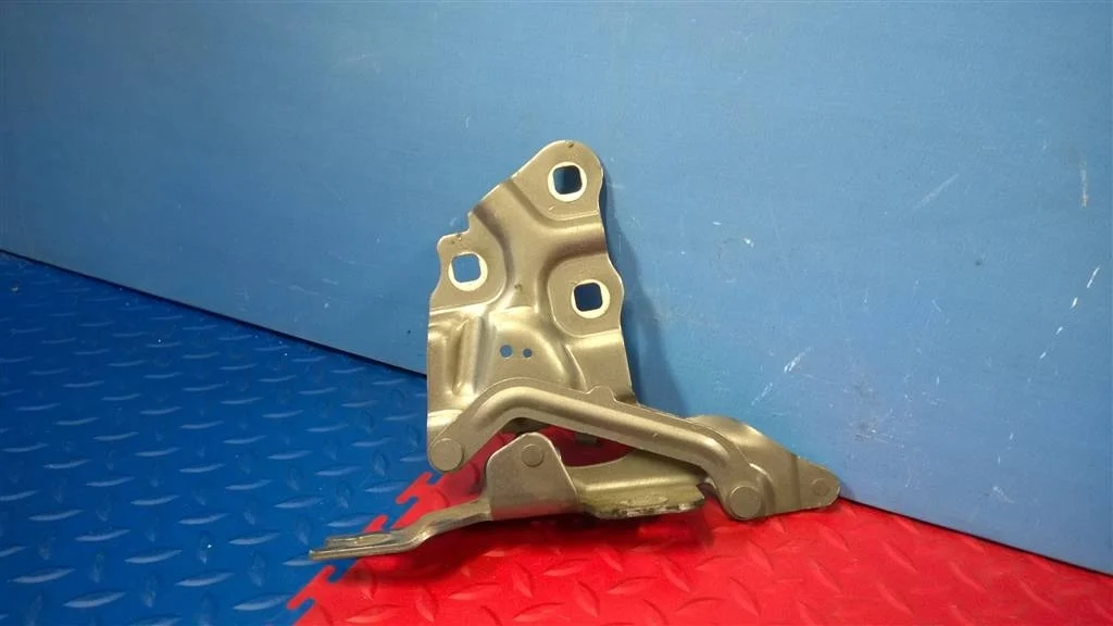 петля капота BMW X3 F25 41617262875  N47D20C 184 лс 2.0D 2013 SPACEGRAU METALLIC ( A52 )