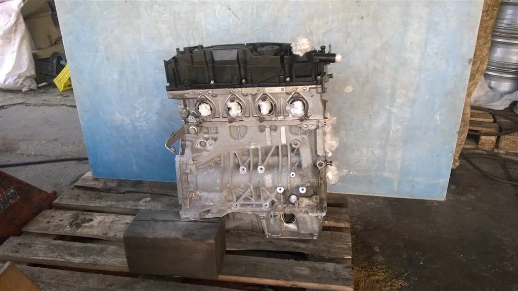 двигатель двс BMW X3 F25  N47D20C 184 лс 2.0D