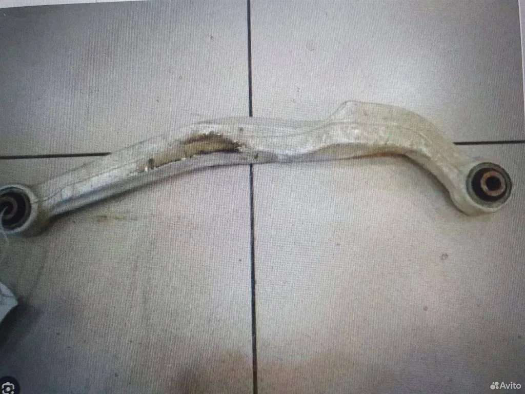 Рычаг задний поперечный Nissan X-Trail II (2007—2011)