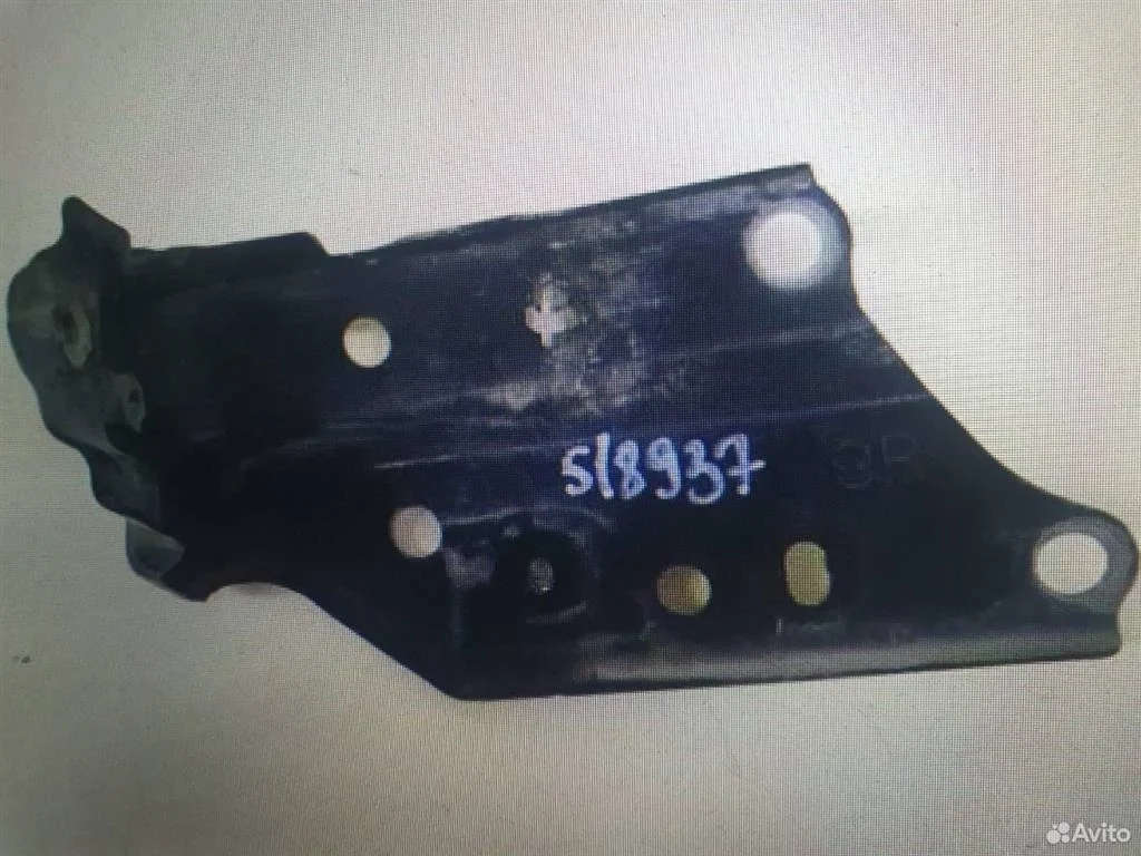 Кронштейн крепления крыла Toyota Camry XV50 (2011—2014)