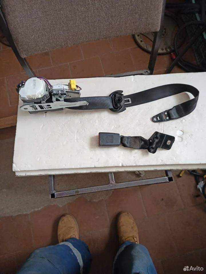 Ремень безопасности с пиропатроном Audi A8 D4 (2010—2014) 4,2