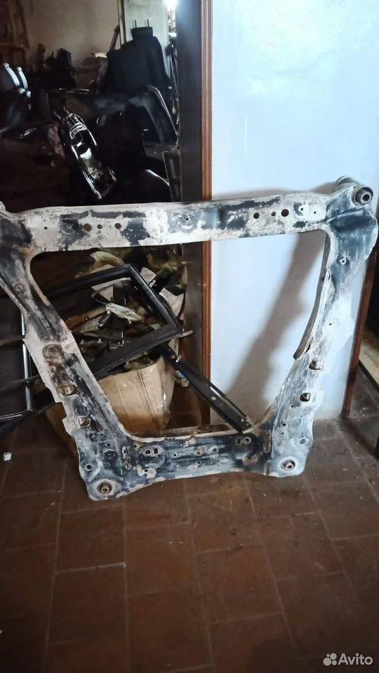 Балка подмоторная Nissan X-Trail II (2007—2011)