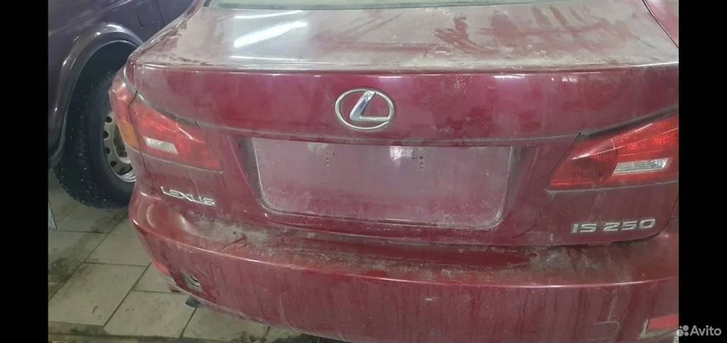 Крышка багажника Lexus IS II (2005—2008)