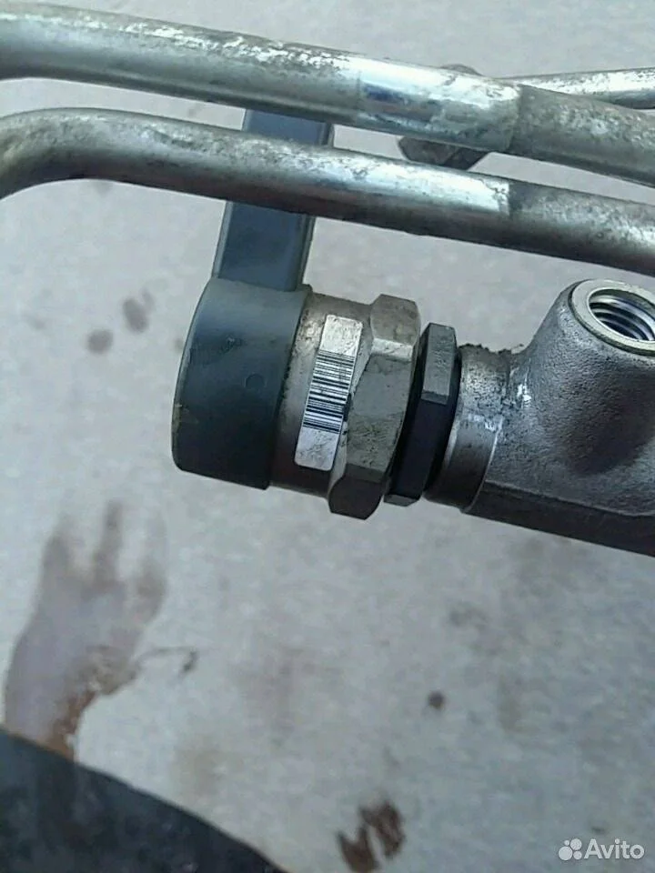 Клапан редукционный Audi Q7 4L рестайлинг (2009—2015)