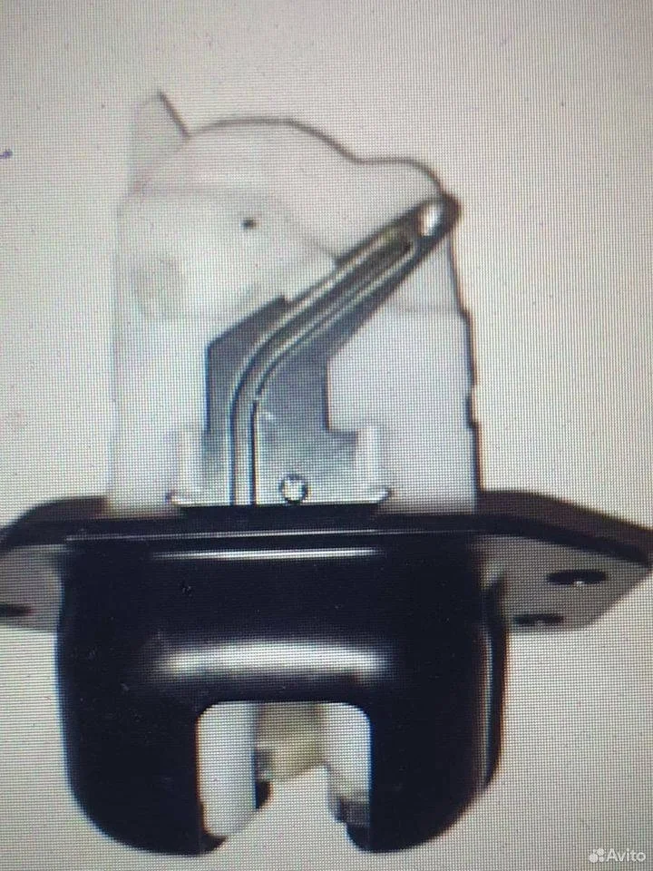 Замок багажника Nissan X-Trail II (2007—2011)