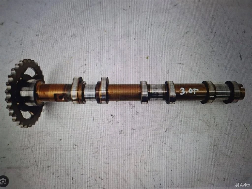 Распредвал выпускной Audi A8 D4 (2010—2014) CGWA 3.0