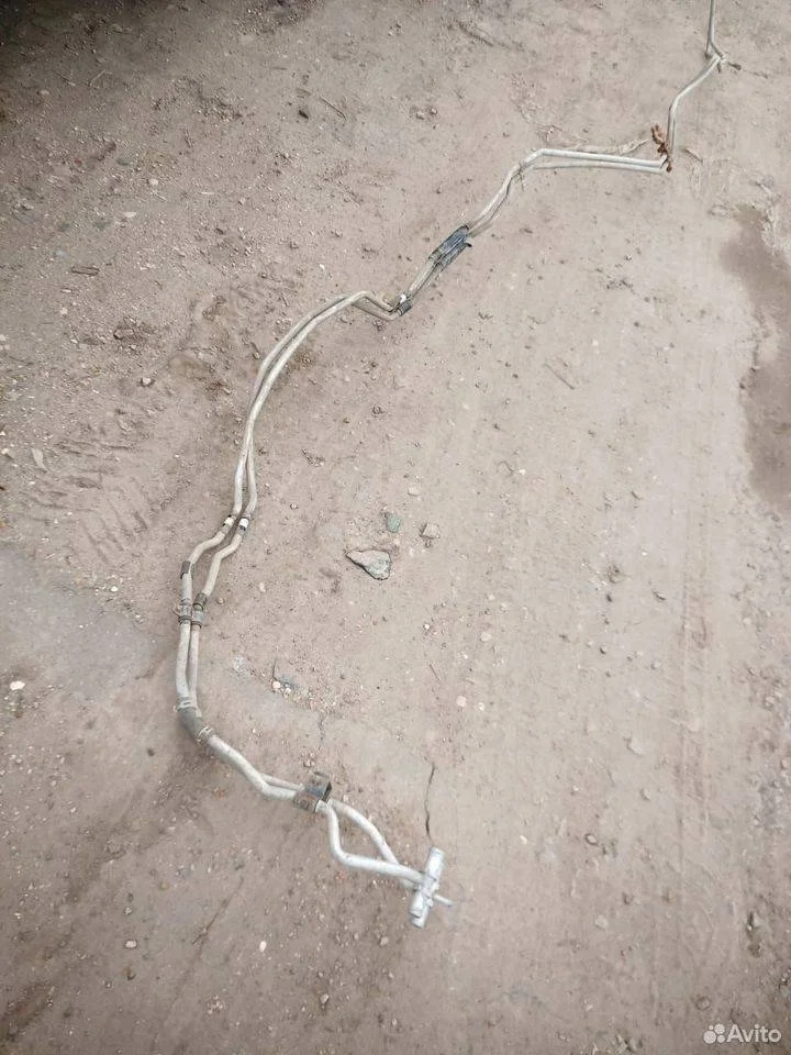 Трубка системы охлаждения Infiniti QX56 II (2010—2013)