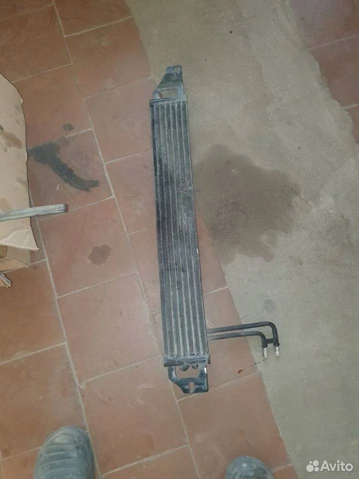 Радиатор гидроусилителя Audi Q7 4L рестайлинг (2009—2015)