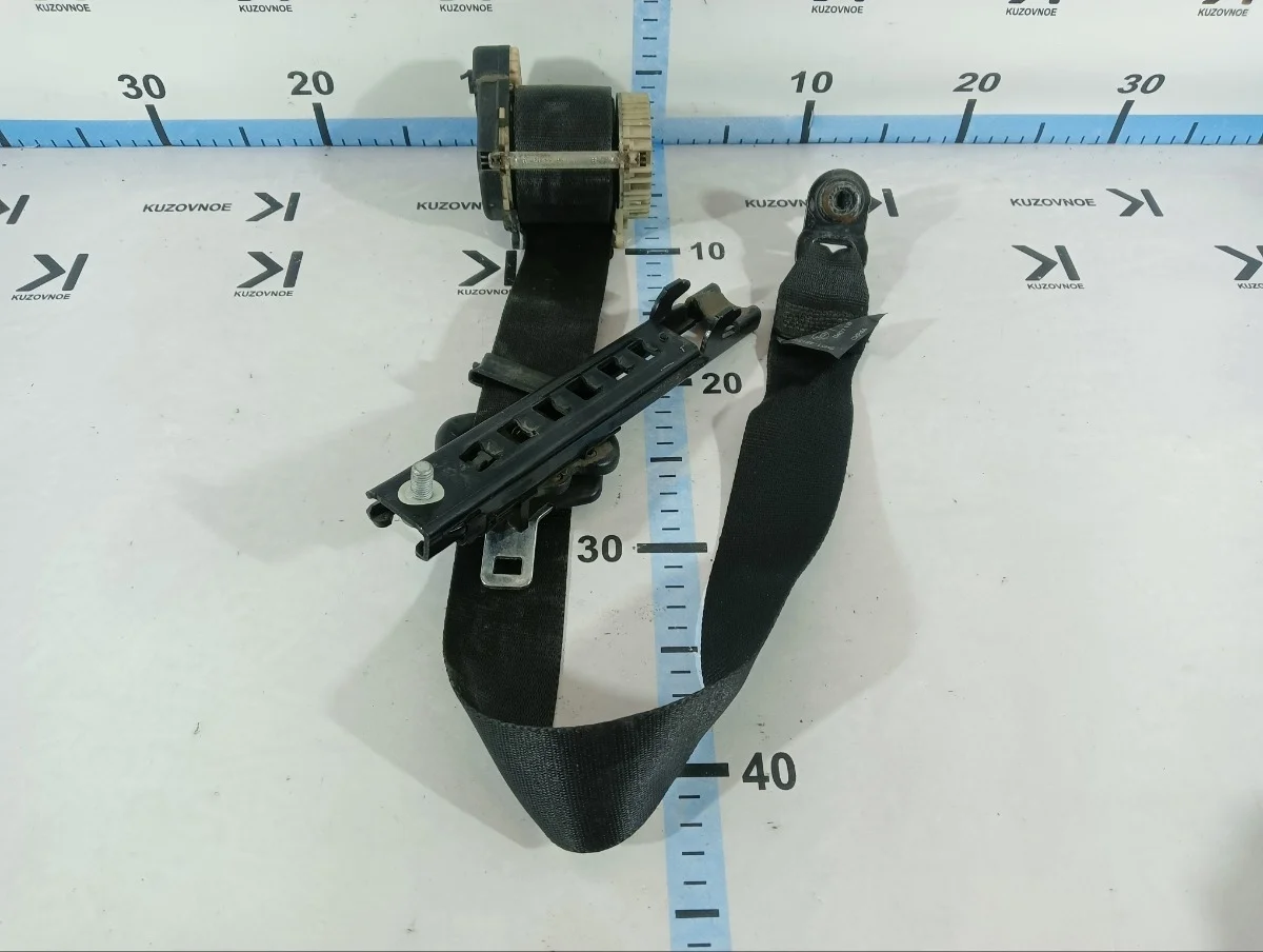 Ремень безопасности Ford Focus 2008 CB4