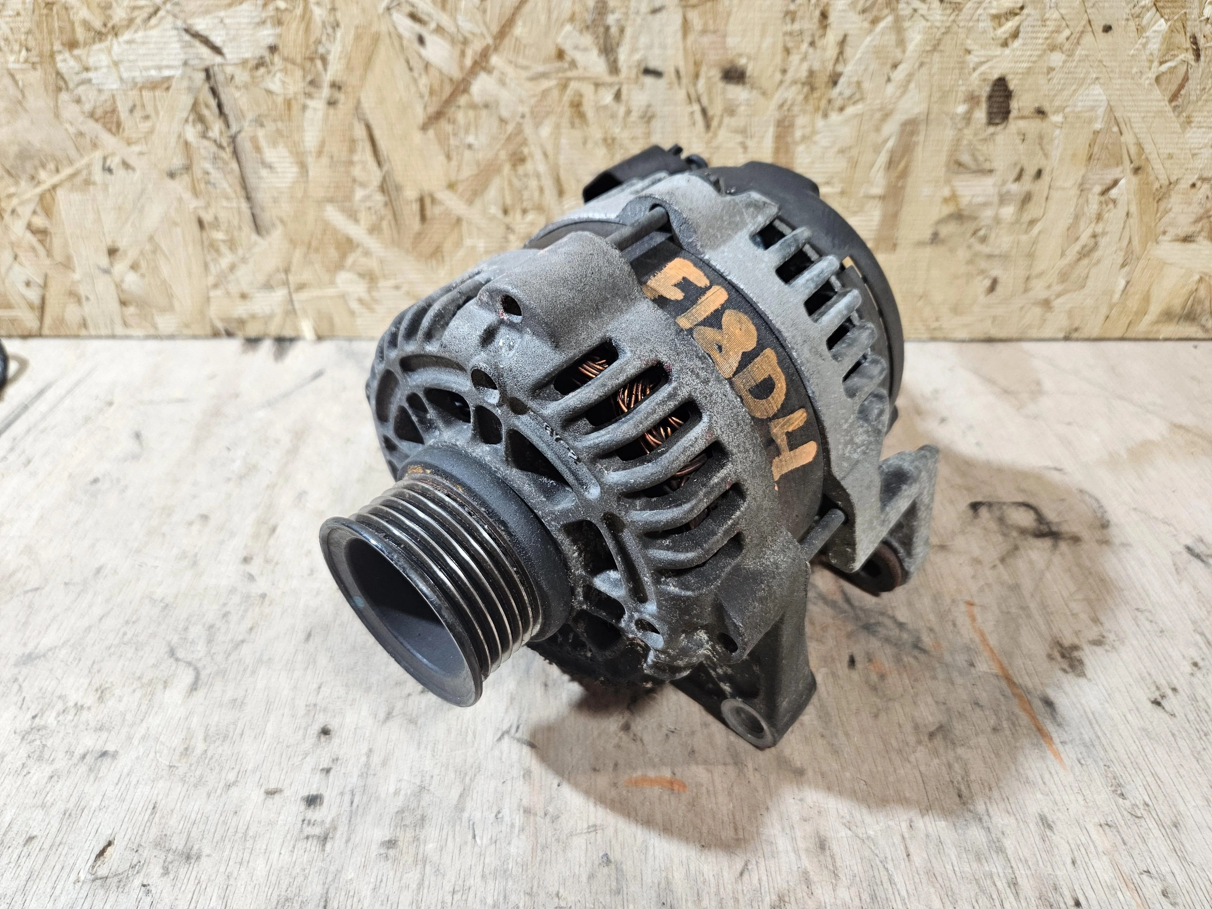 Генератор GM F18D4 A18XER Cruze Astra Zafira