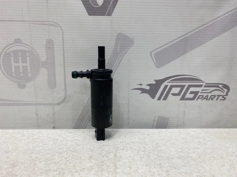 Насос омывателя фар Mercedes-benz 2012 C204