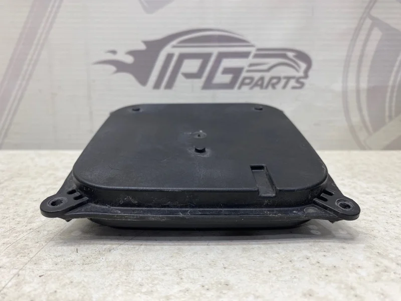 Блок управления фарой Mercedes-benz 2012 C204