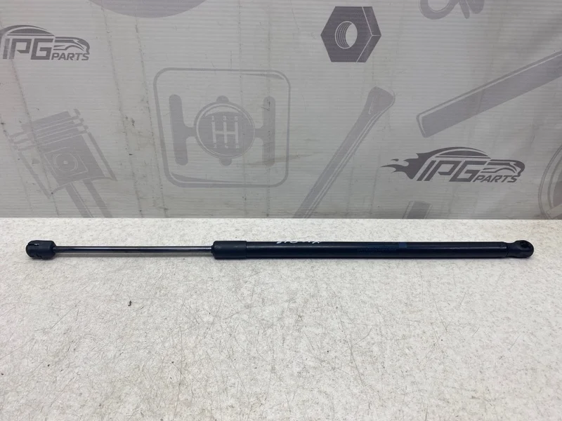 Амортизатор капота Mercedes-benz 2014 W212