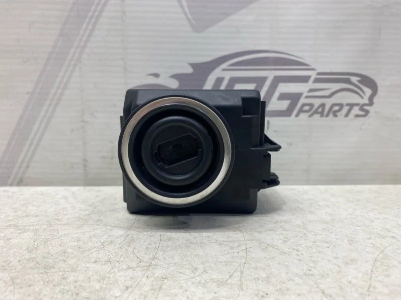 Замок зажигания Mercedes-benz 2014 W212