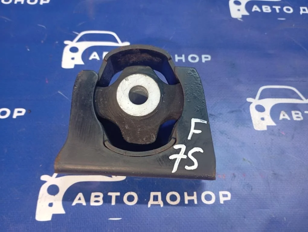 подушка двигателя TOYOTA AURIS NZE151 1NZFE