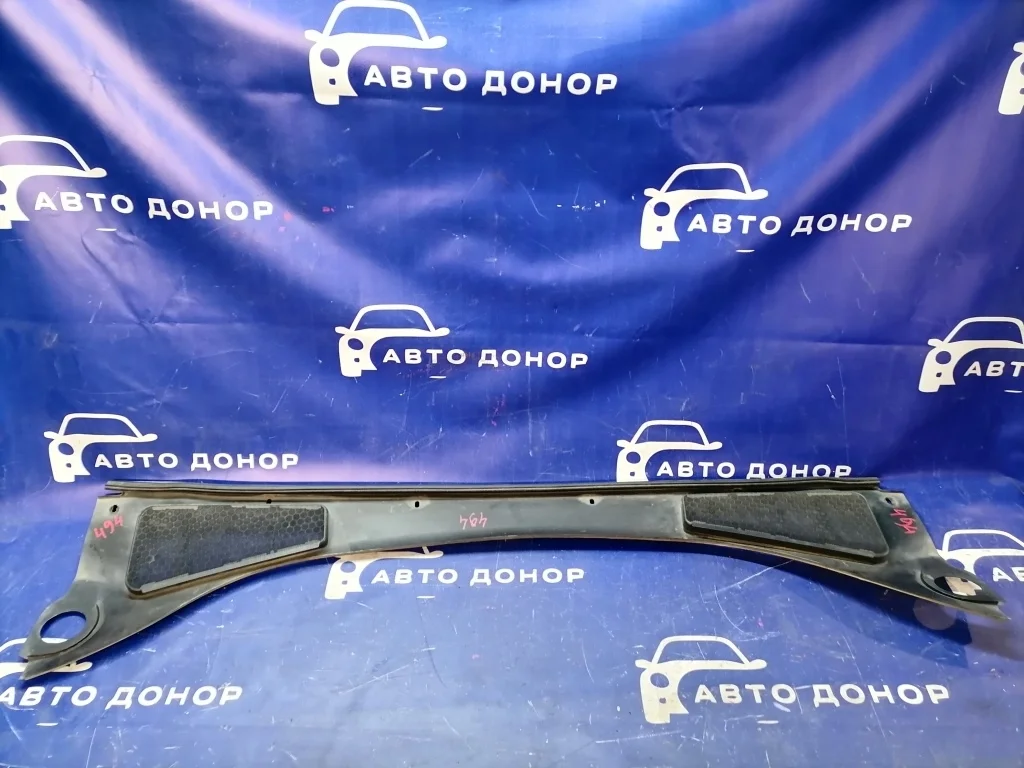 решетка под лобовое стекло FORD FOCUS CB8 -