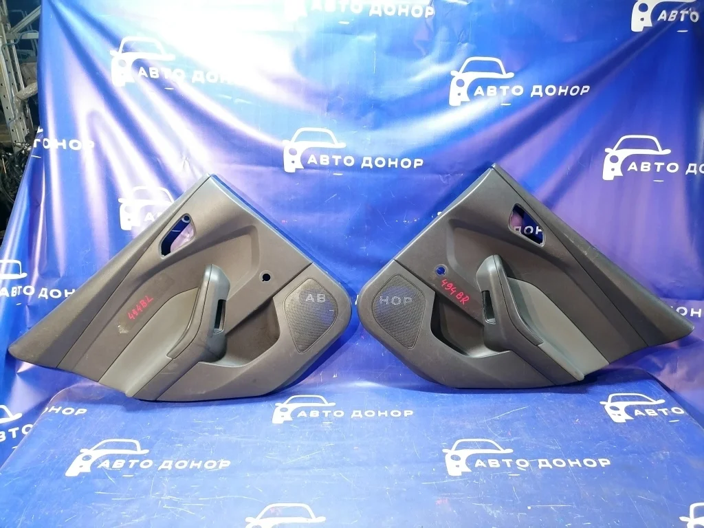 обшивка дверей FORD FOCUS CB8 - - 1797069, 1797075, 1797090, 1797109