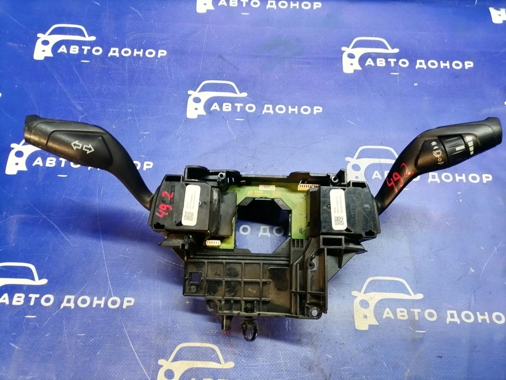 блок подрулевых переключателей FORD FOCUS CB8 IQDB