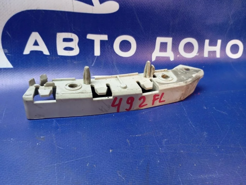 крепление бампера FORD FOCUS CB8 IQDB