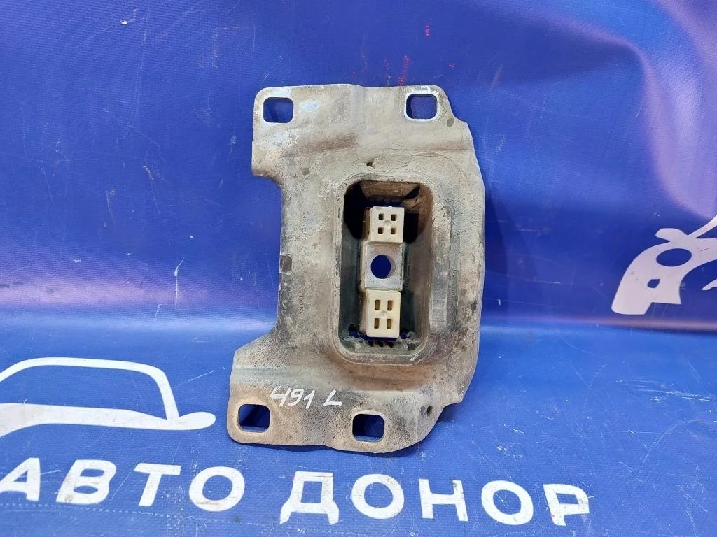 подушка двигателя FORD FOCUS CB8 IQDB