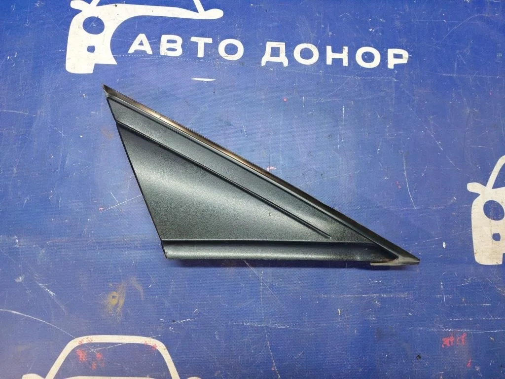 уголок крыла FORD FOCUS CB8 IQDB