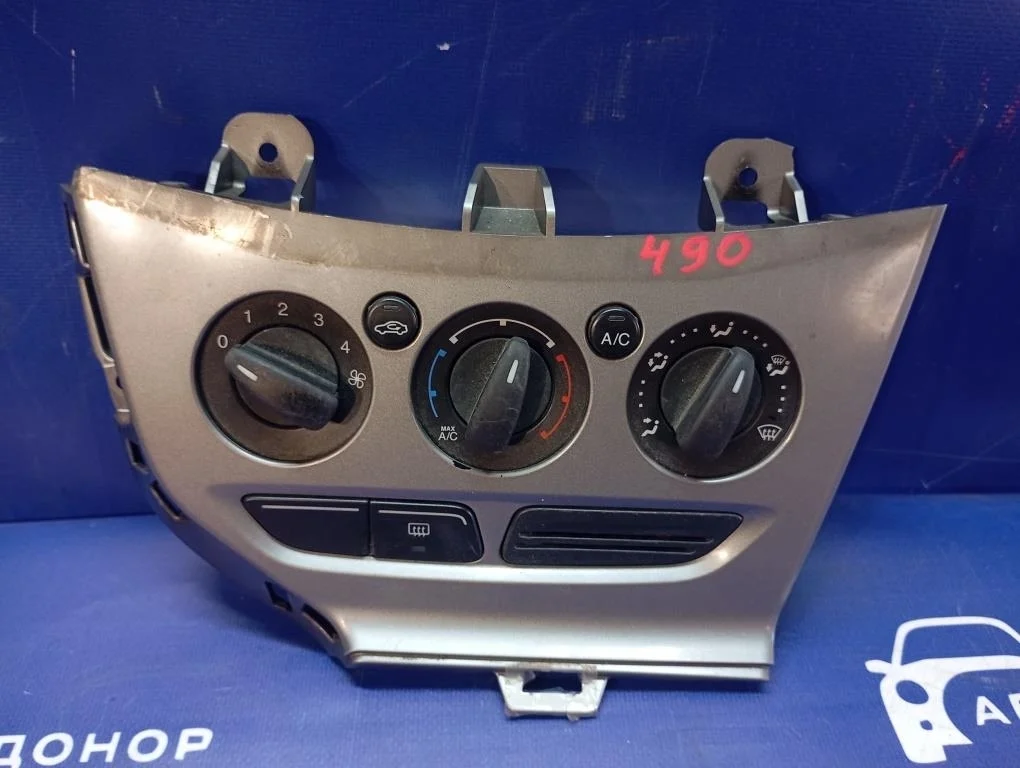 блок управления климат-контролем FORD FOCUS CB8 IQDB