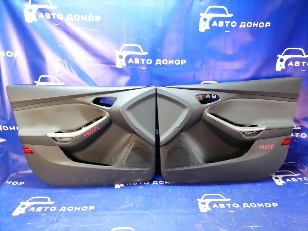 обшивка дверей FORD FOCUS CB8 IQDB