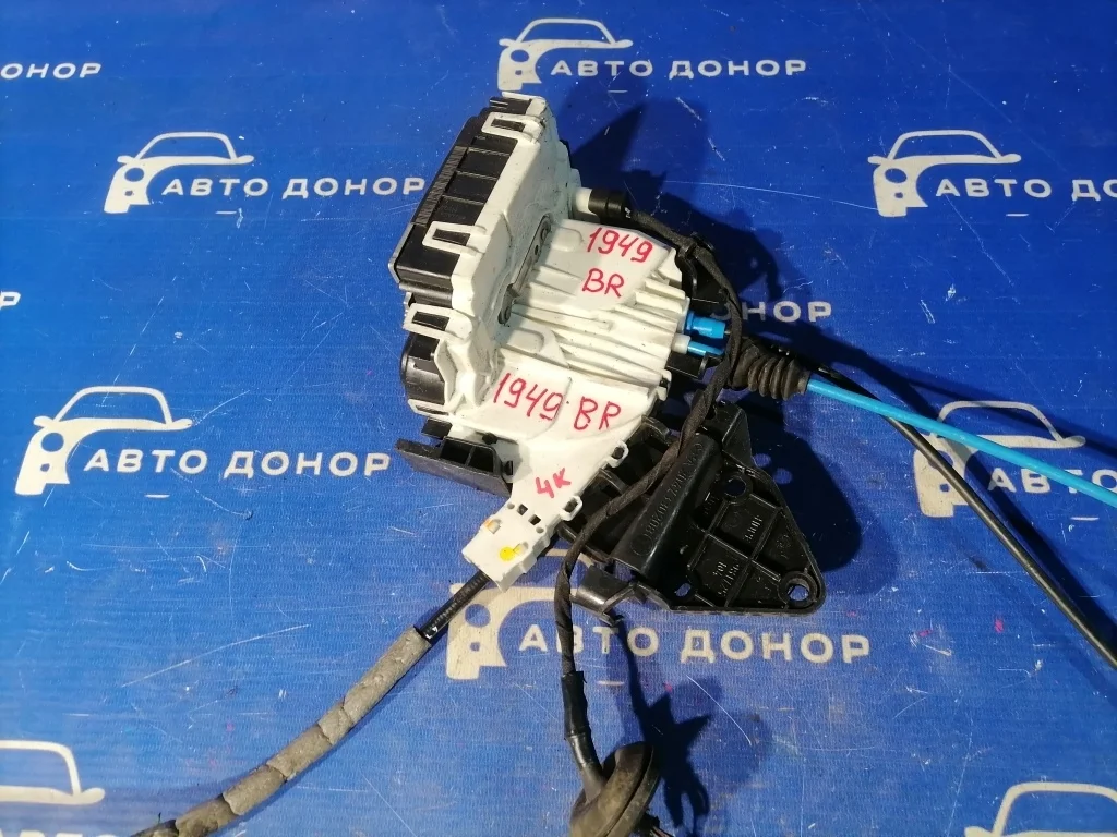 замок двери MERCEDES-BENZ C-Class W204.041 M271KE18ML