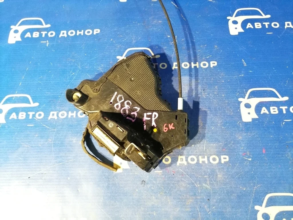 замок двери TOYOTA ALLION AZT240 1AZFSE
