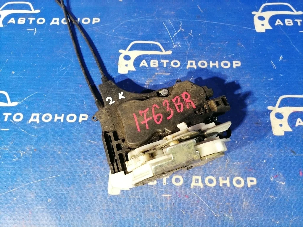 замок двери MITSUBISHI GALANT FORTIS CY6A 4J10