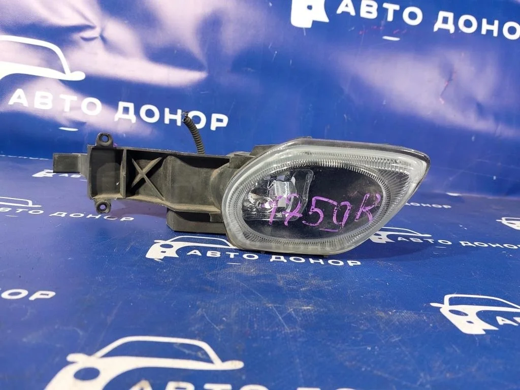 фара противотуманная NISSAN CEFIRO A33 -