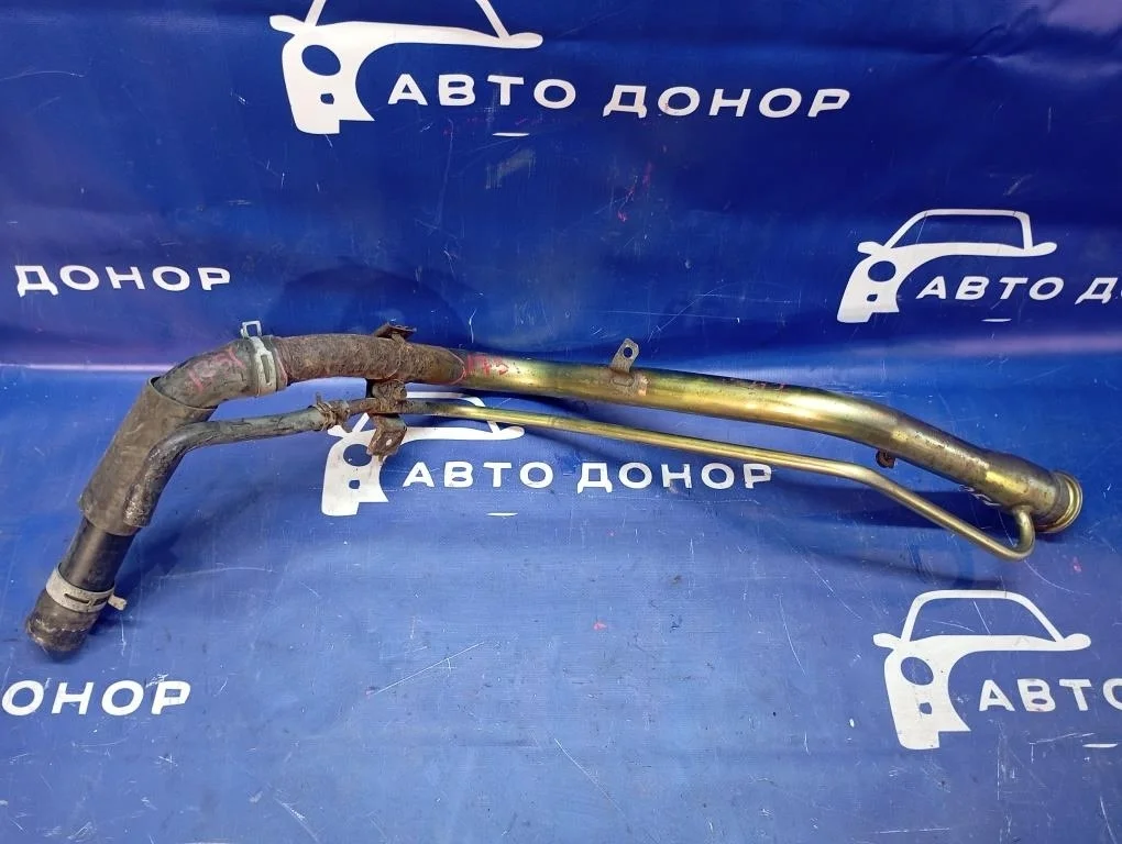 горловина топливного бака HONDA CRV RD5 K20A - 17667-S9A-000