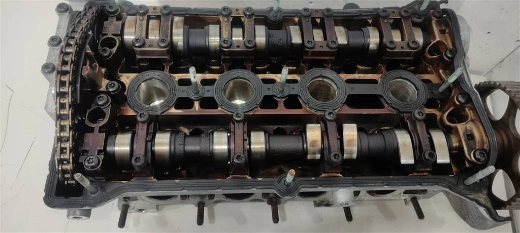 Головка блока цилиндров (ГБЦ) AWC  1.8 Турбо бенз