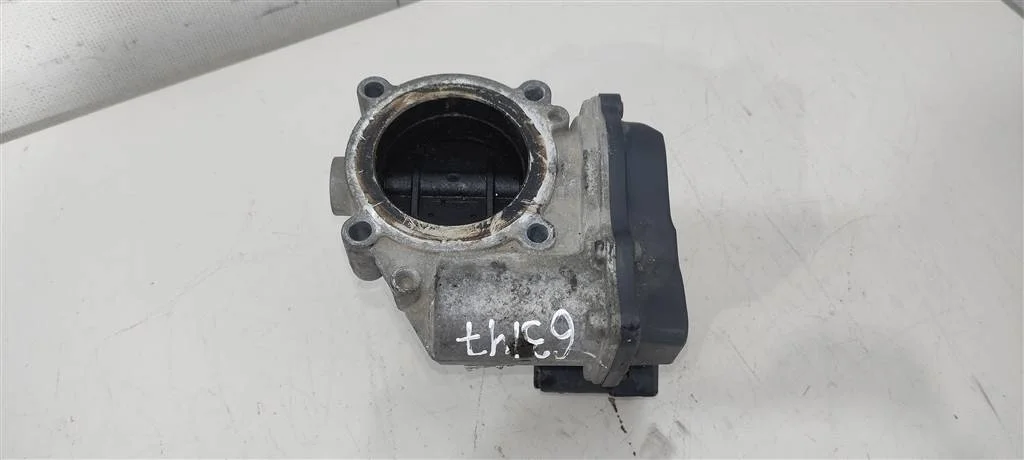 Заслонка дроссельная 06F133062J  2.0 Турбо бензин