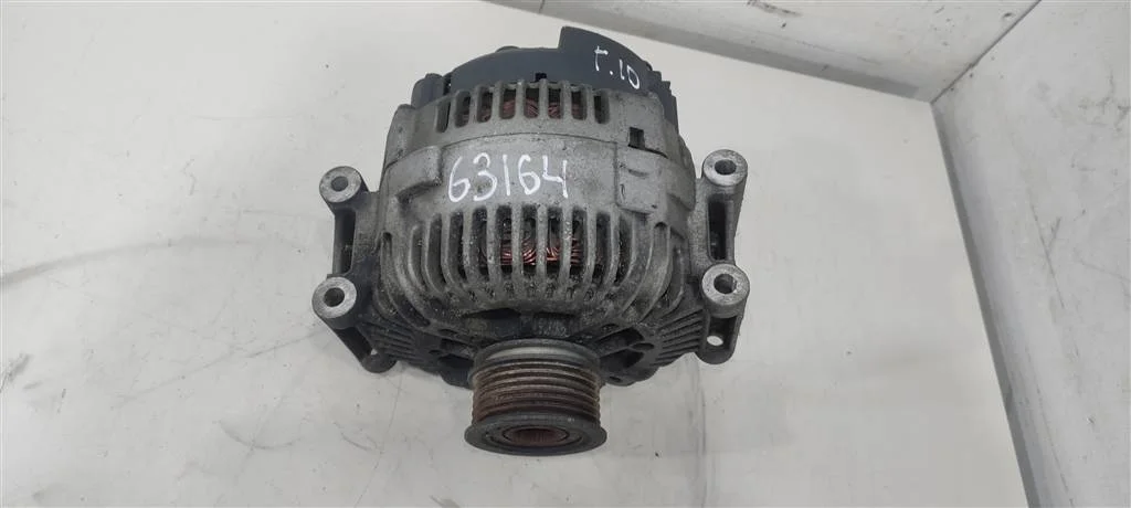 Генератор 06E903016D  2.0 TFSI Audi