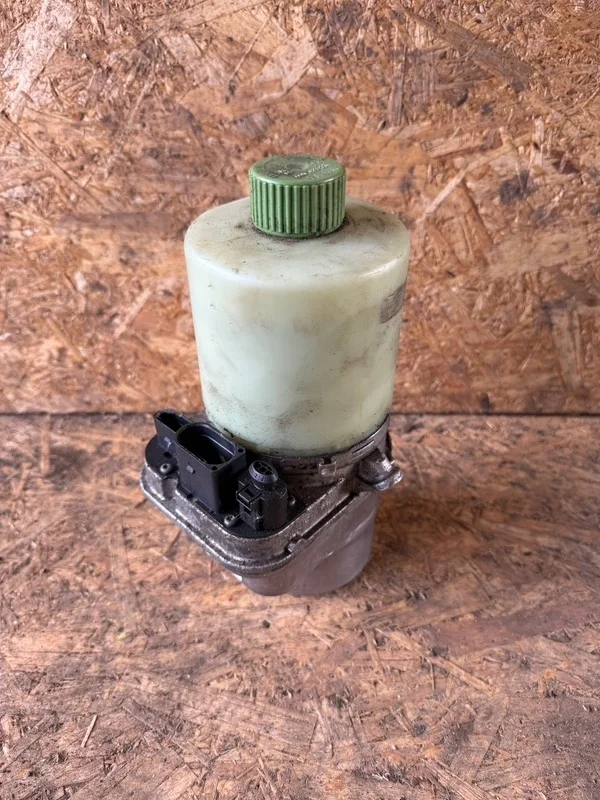 Электрогидроусилитель руля Skoda Fabia 2