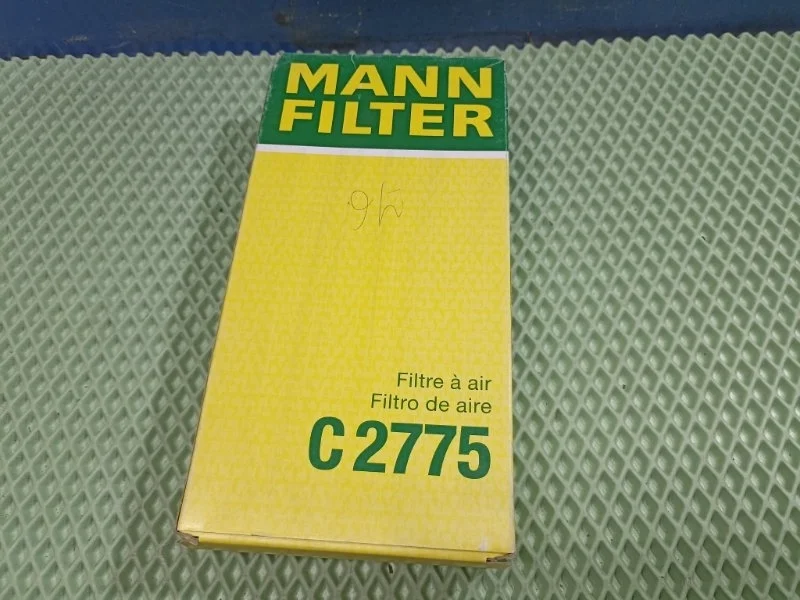 Фильтр воздушный двигателя Kia Rio 2 2011 C2775 1.4 G4EE