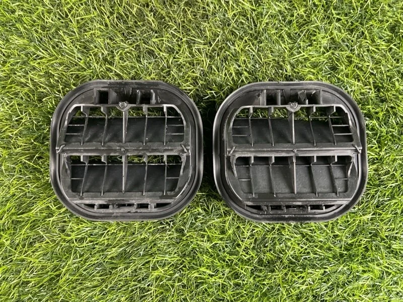 Решетка вентиляционная Chevrolet Aveo 2011 13502348 T300 F16D4