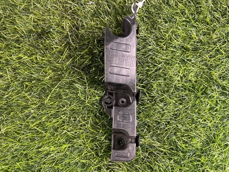 Кронштейн крепления бампера Chevrolet Aveo 2011 95462003 T300 F16D4, передний правый