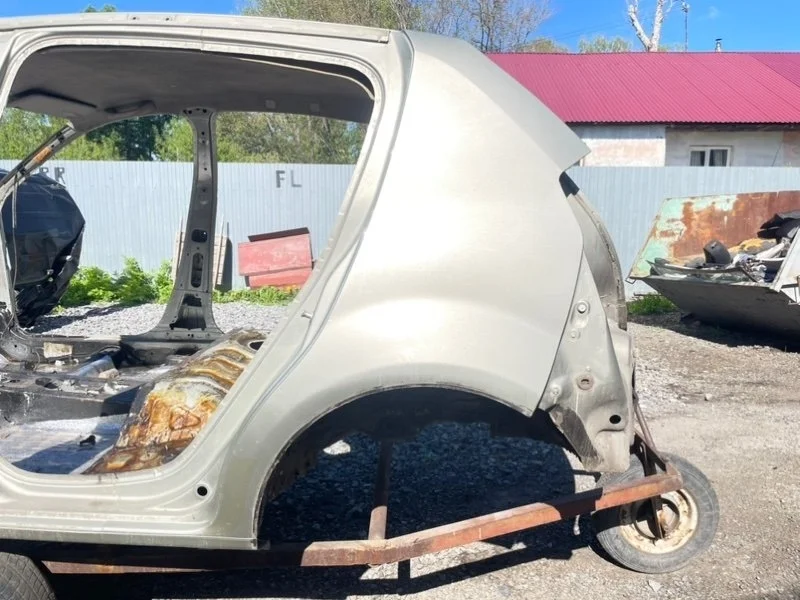 крыло Renault Sandero 2011 BS12 K7JA710