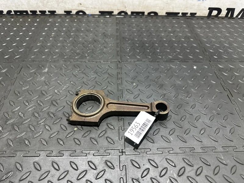 Шатун BMW 11241725809 E31 M62