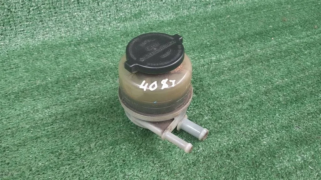 Б.у. бачок гидроусилителя TOYOTA CAMRY V40 ACV40 TOYOTA CAMRY V40 ACV40