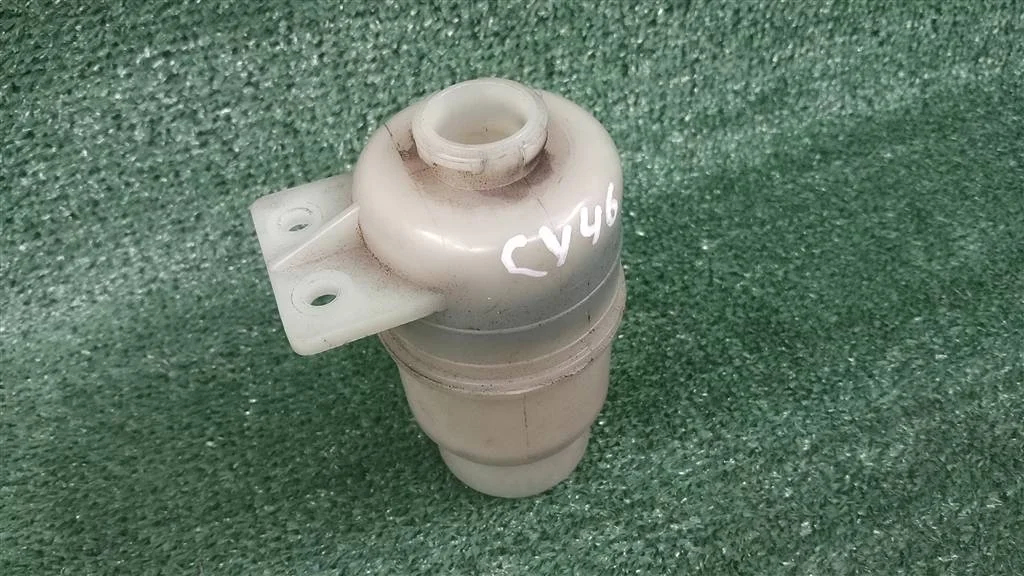 Б.у. бачок гидроусилителя MITSUBISHI LANCER CY4A MITSUBISHI LANCER CY4A