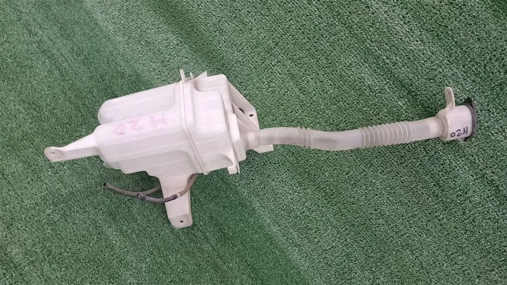 Б.у. бачок омывателя TOYOTA VILLEFIRE H20 TOYOTA VILLEFIRE H20