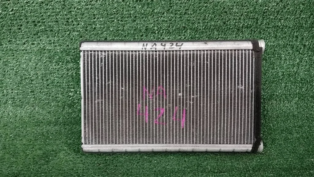 Б.у. радиатор печки MITSUBISHI GRANDIS NA4W MITSUBISHI GRANDIS NA4W