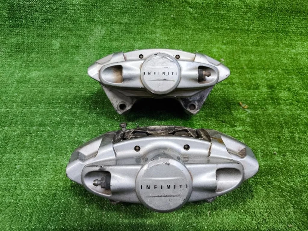 Б.у. суппорт 2шт INFINITI QX70 S51 INFINITI QX70 S51