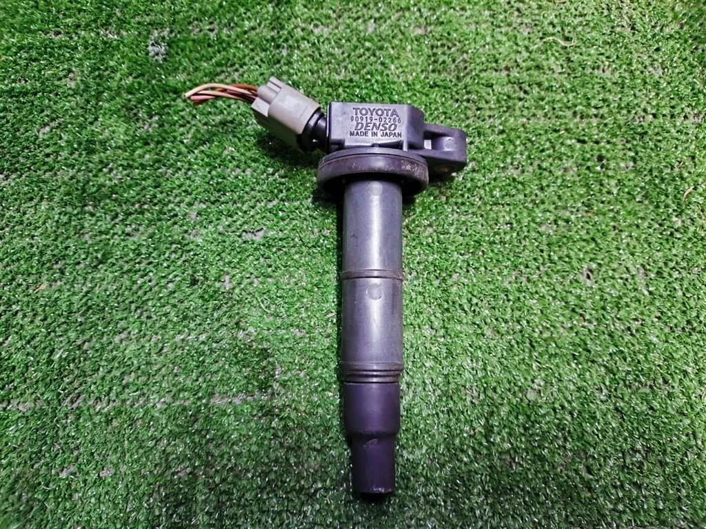 Б.у. катушка зажигания TOYOTA RAV4 ACA30 TOYOTA RAV4 ACA30