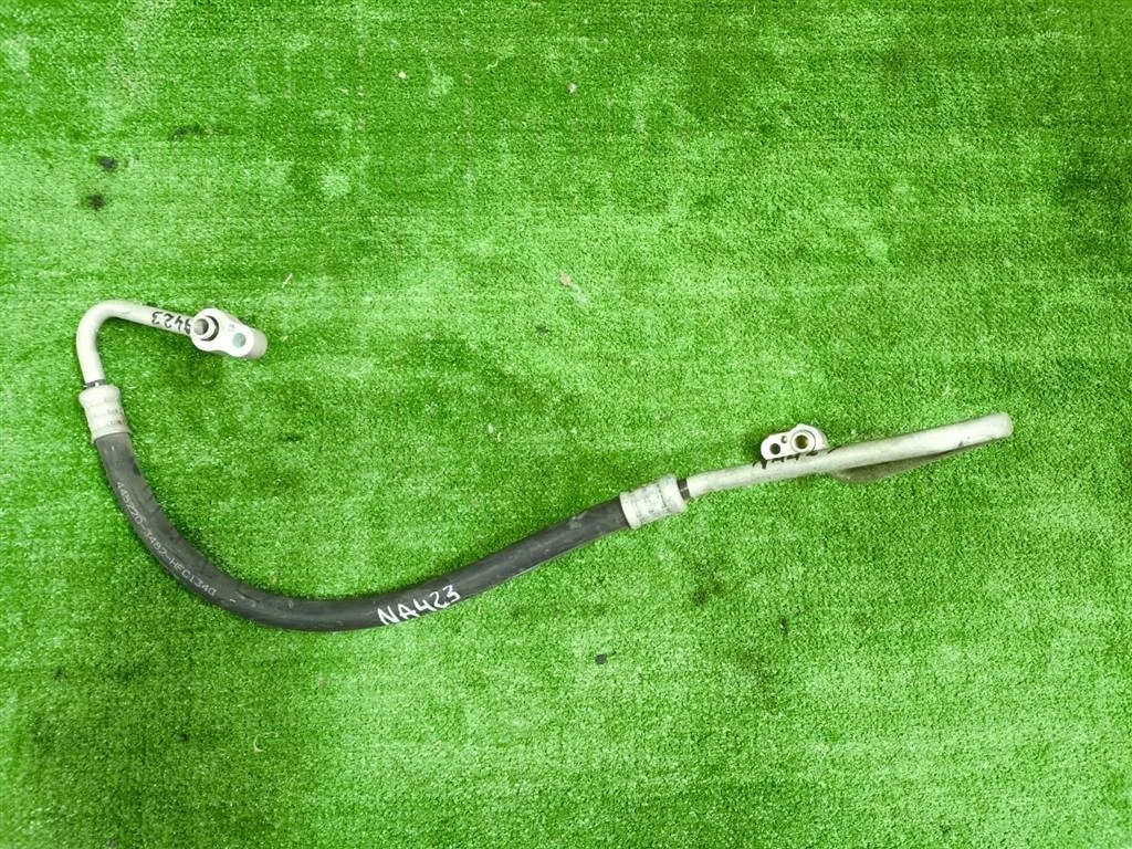 Б.у. трубка кондиционера короткая MITSUBISHI GRANDIS NA4W MITSUBISHI GRANDIS NA4W